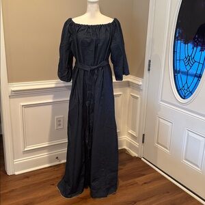 Elegant Navy Off-Shoulder Maxi Dress